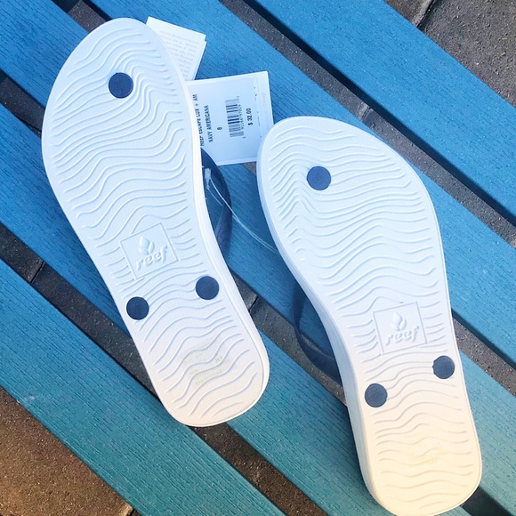 💥Last pair Reef flip flops - Picture 4 of 5